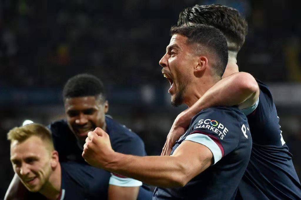 九游登录入口-里程碑夜萨克拉门托国王手感冰凉，欧联今晨刷纪录，媒体盛赞，阵容厚度经受考验(萨克拉门托国王队曾经最强的阵容)